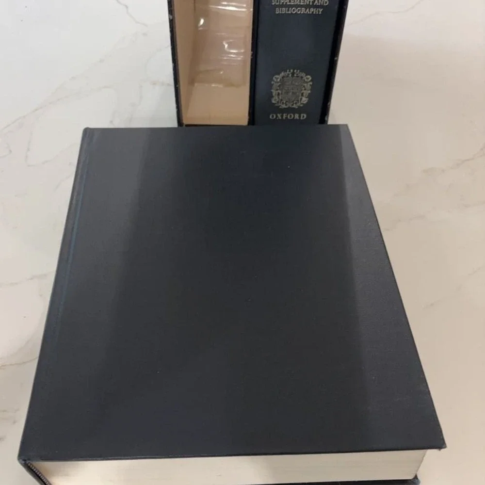 The Compact Edition of the Oxford English Dictionary 2-Volume Set with Slipcase